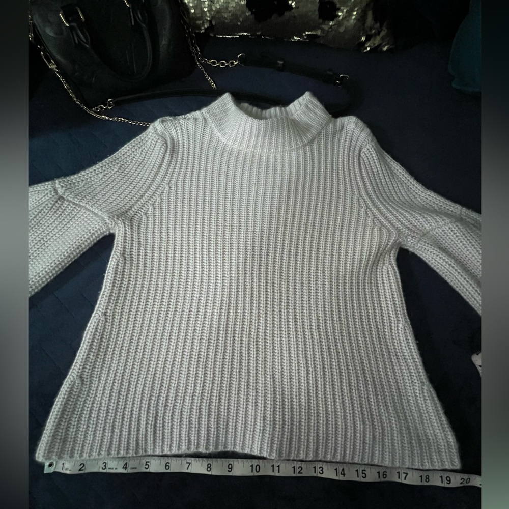 CUTE CASHMERE SWEATER!!! - Picture 8 of 11